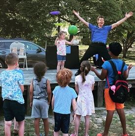 Childrens Show news flash